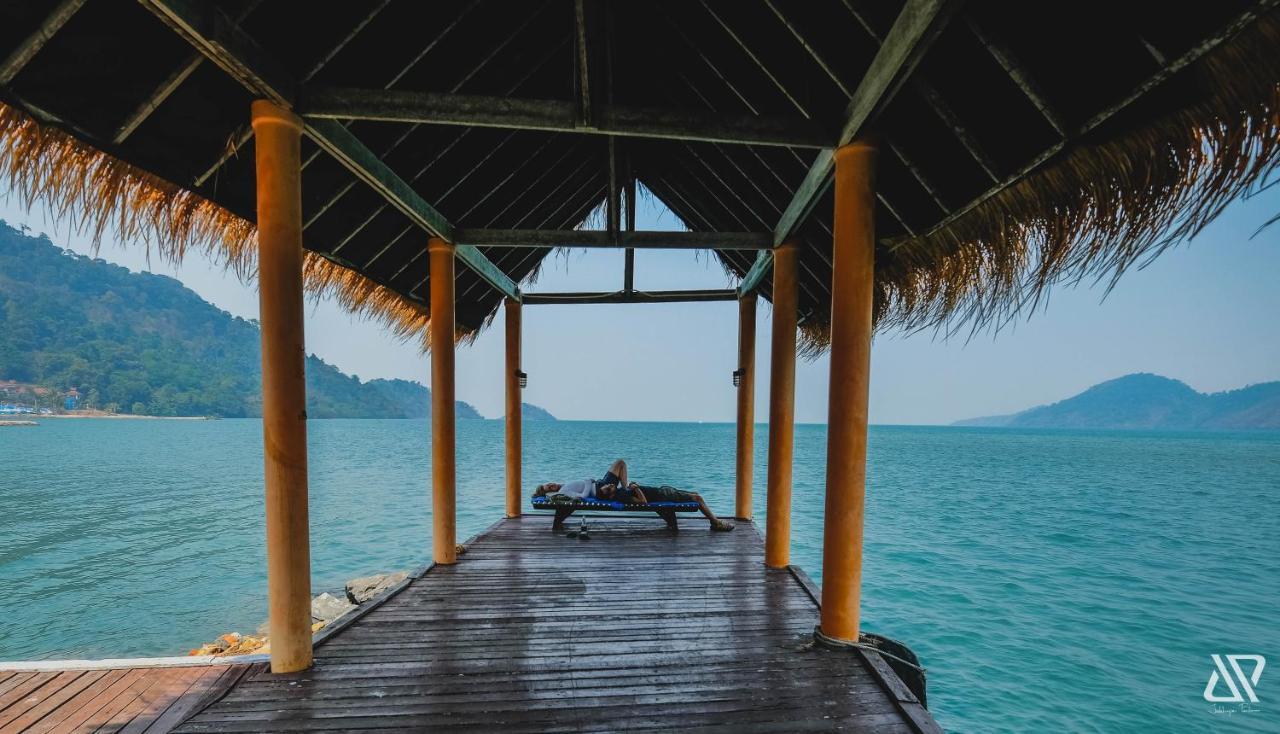 The Aiyapura Koh Chang Exterior photo